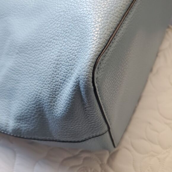 Tory Burch McGraw Tote Pebbled Leather Shoulder Bag Blue $495 Fraying Handle - Picture 5 of 16